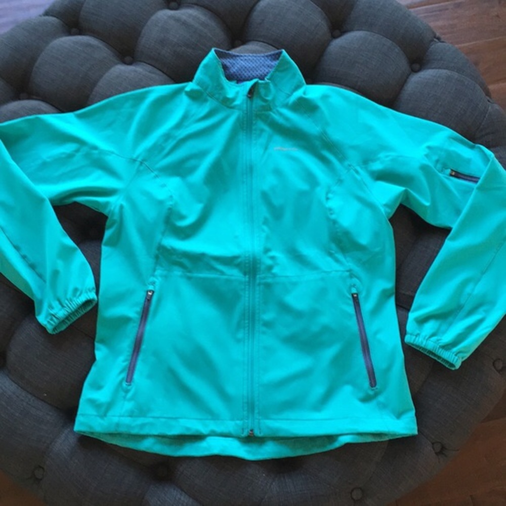 Patagonia soft shell jacket